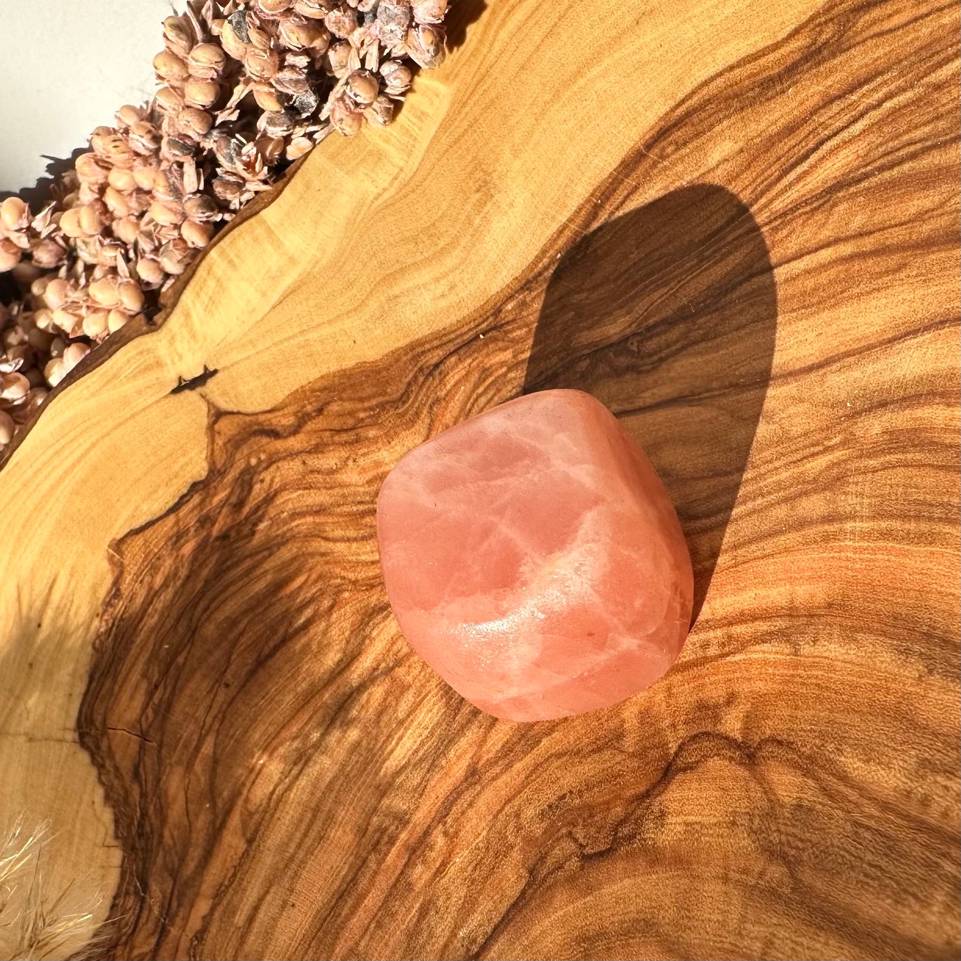 Rosenkalkstein Trommelstein